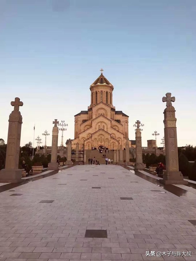 不惑之旅高加索格鲁吉亚,顺延翻译成英文