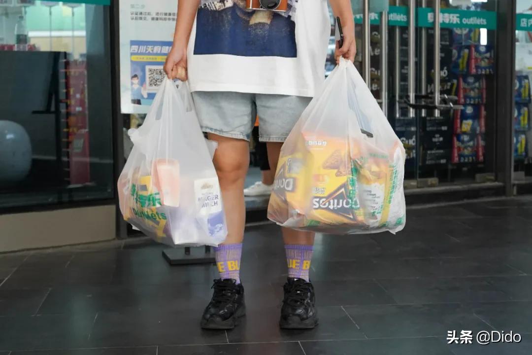 肉测评探店美食,成都临期超市