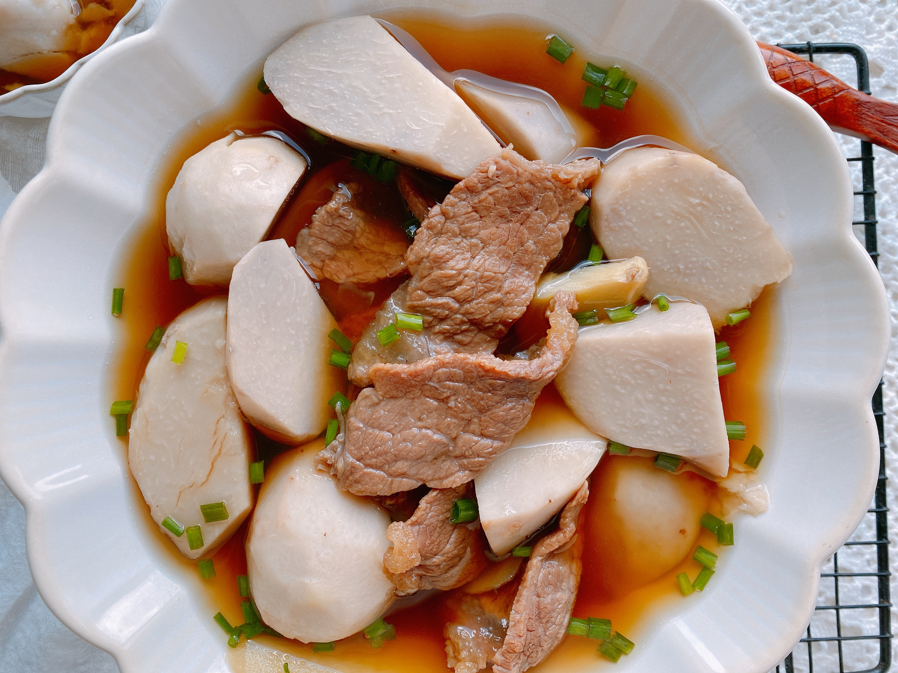 牛肉可以和芋艿一起煮吗,牛肉和芋艿可以一起吃