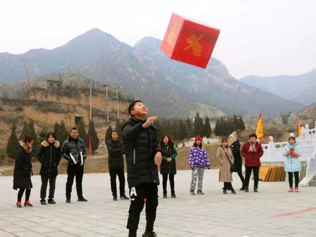 曲沃桥山介绍,曲沃桥山