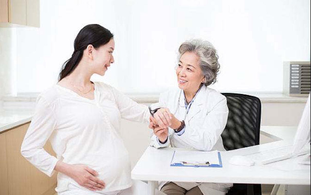 孕妈脾气暴躁对胎儿有什么影响,孕妈晚上睡不着白天犯困怎么办