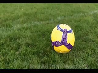 梅西弧线射门教学,梅西挑射教程