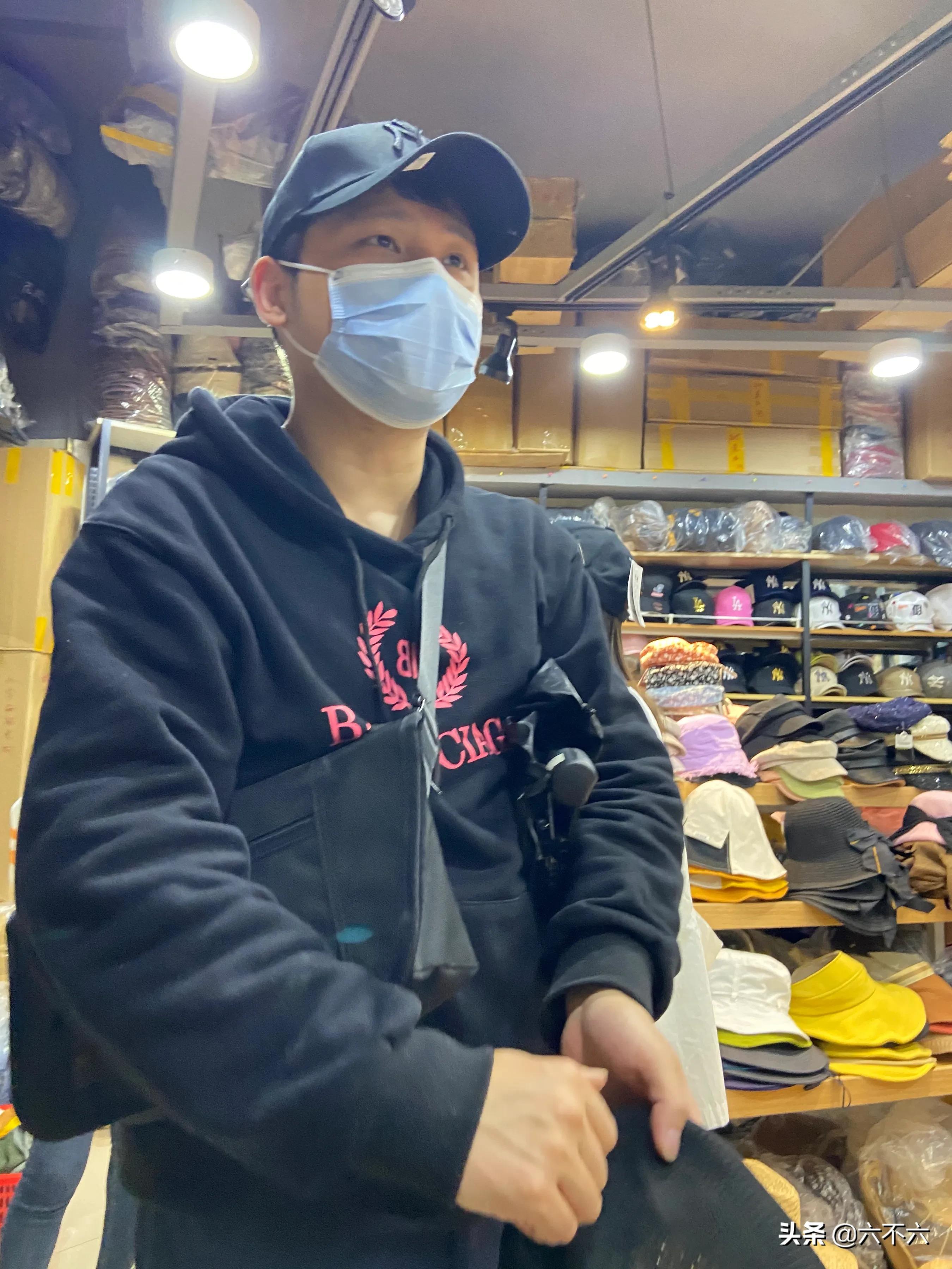 美国天霸timbuk2胸包,论胸部保养的重要性