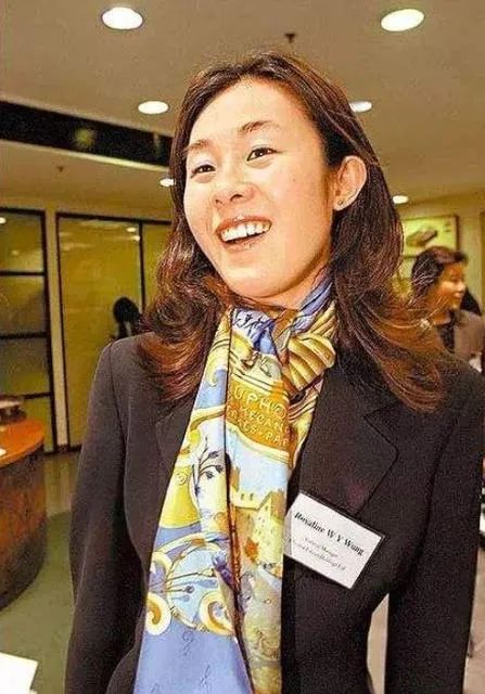 刘銮雄历任女友照片,刘銮雄历届女友顺序