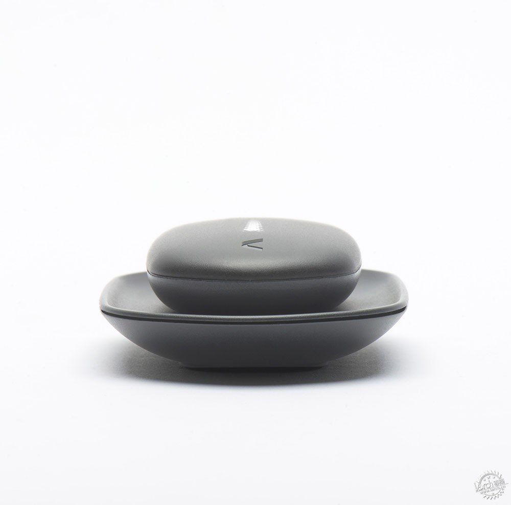 戴上这款设备，你就可以与“C罗”一决高下了