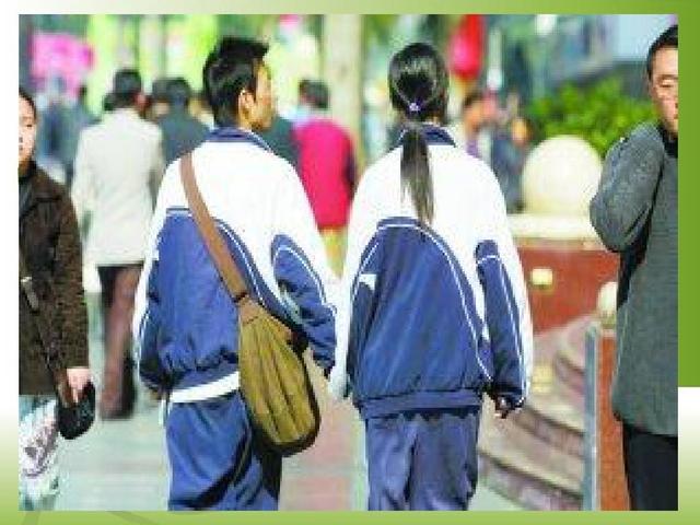 早恋晚上谈心好还是早上谈心好,发现孩子早恋怎么和孩子沟通好