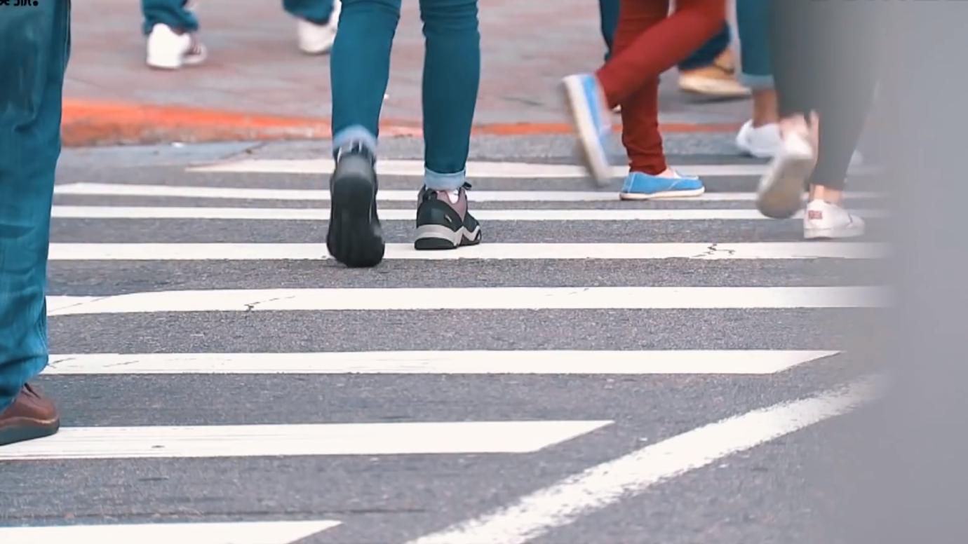 20岁小伙被重度烧伤七年后续,20岁严重烧伤毁容