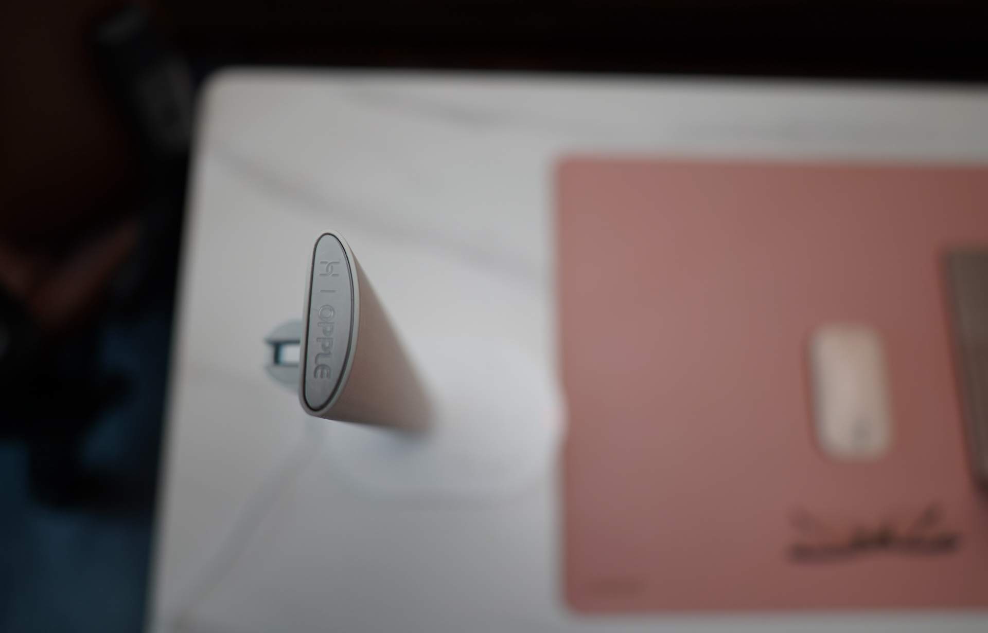 护眼台灯台式和落地款如何选,高性价比护眼台灯选择