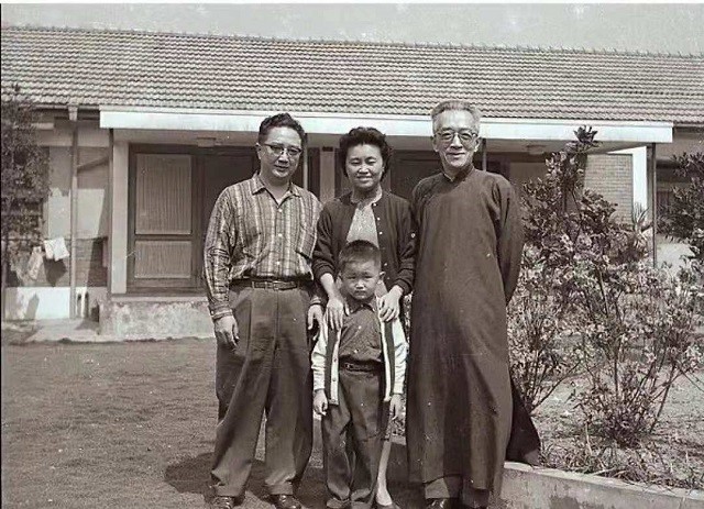 胡适的悲凉后世：爱女早夭，儿子自杀前登报骂父，独孙疑似同性恋