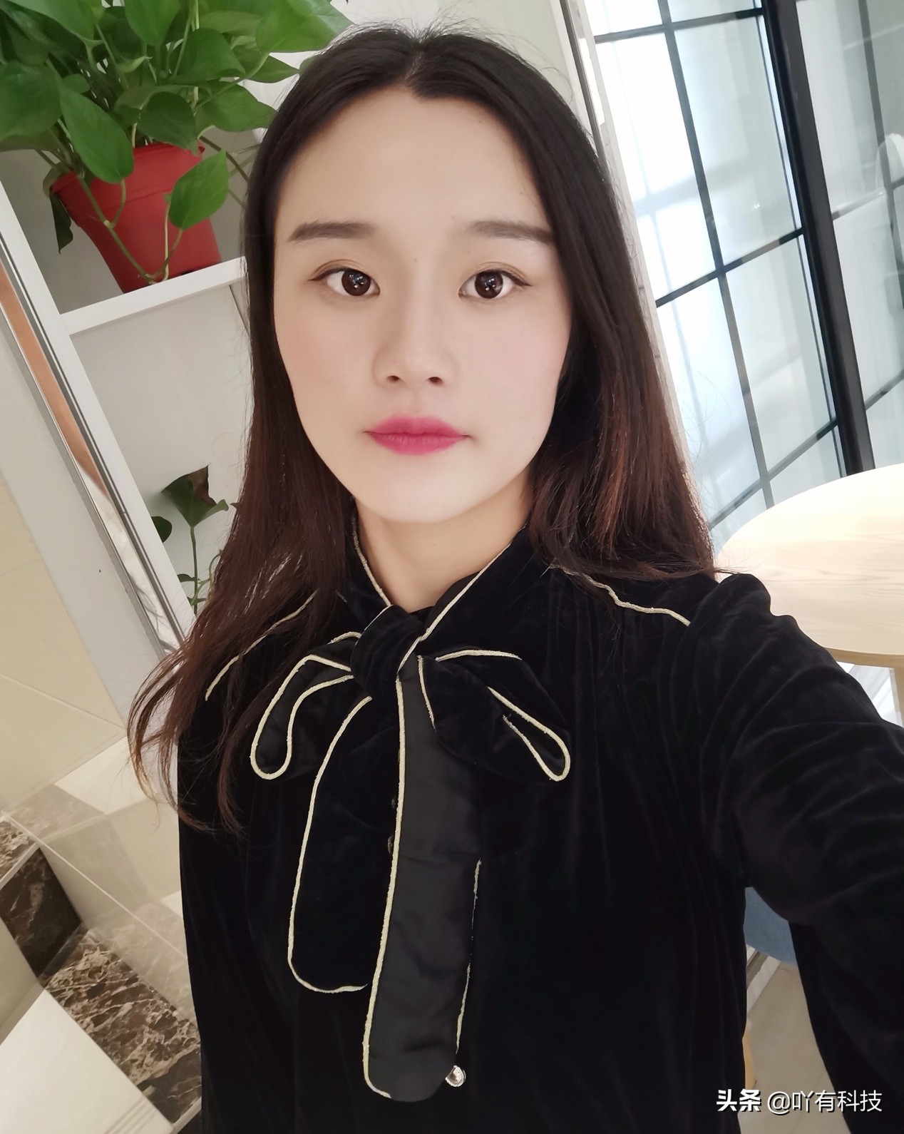 荣耀20s光影之美,荣耀20s发布晚上自拍也要美美的