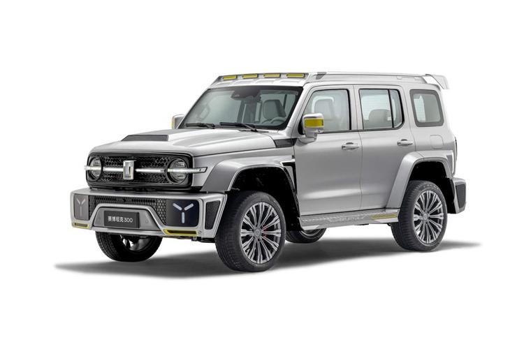 长城“飘”了？赛博坦克300卖30.8万，值不值？