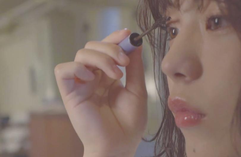 日本绝美高中生迷晕36万人，被夸美少女竟是个男孩子