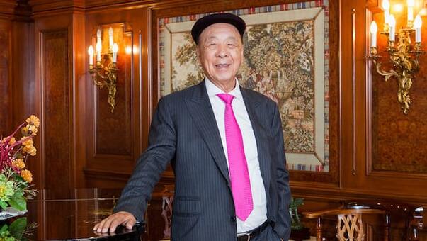 98岁赌王逝世后回首过往情史,香港十大赌王家族