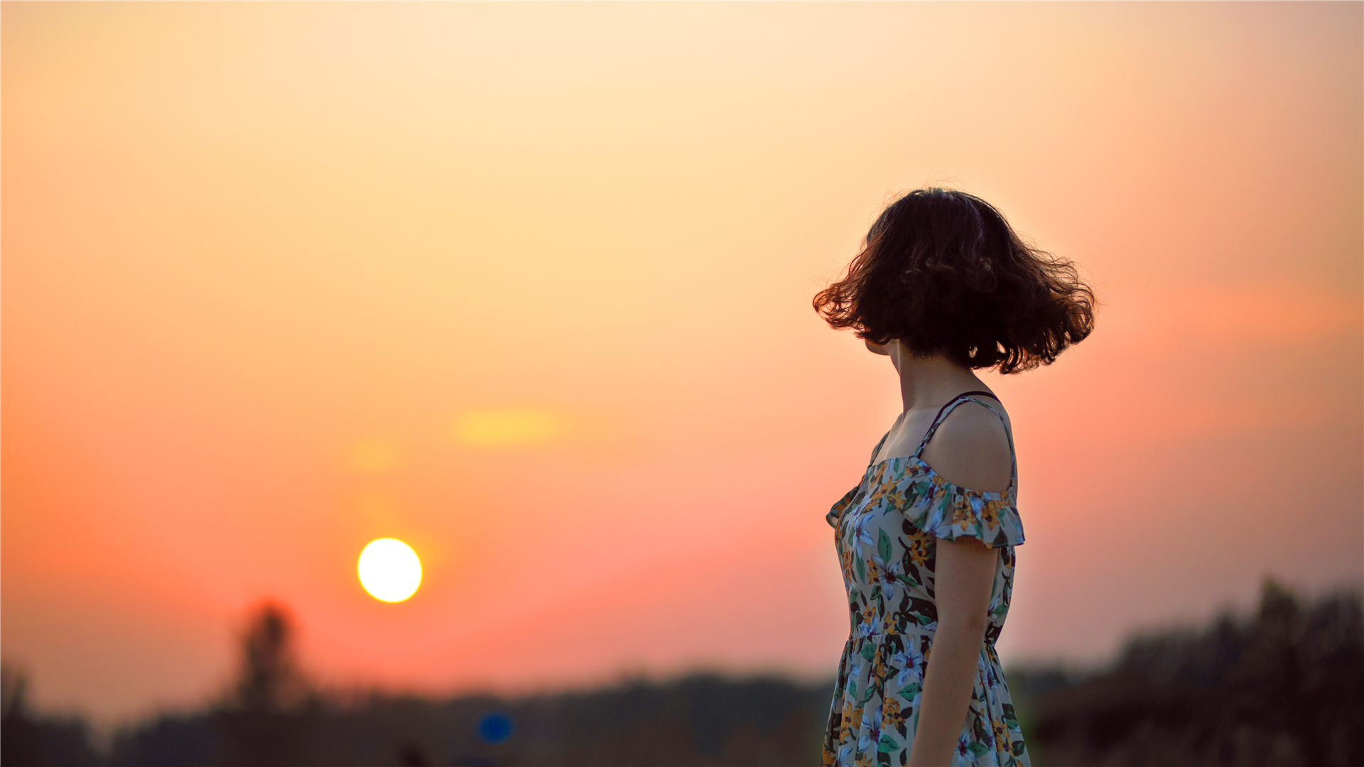 如何分辨男人是追你还是撩你,判断一个男人是不是暗恋你