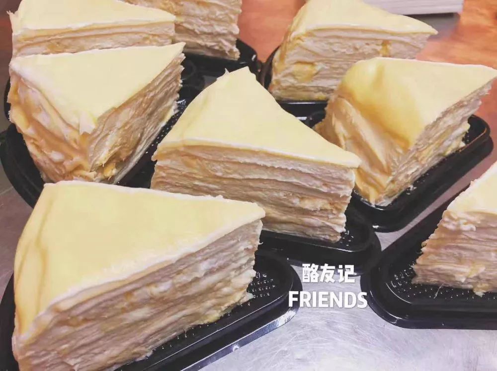 小编探店巴黎贝甜,小编探美食