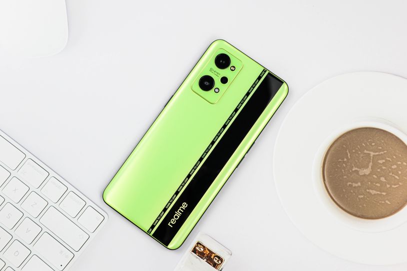 realme870鎵嬫満,realme870