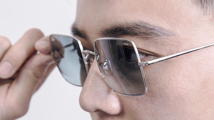 大脸大头适合戴雷朋哪款墨镜,雷朋墨镜搭配