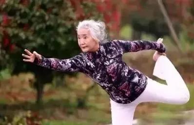 毫无瑜伽经验如何成为瑜伽老师,瑜伽零基础怎样才能成为瑜伽老师