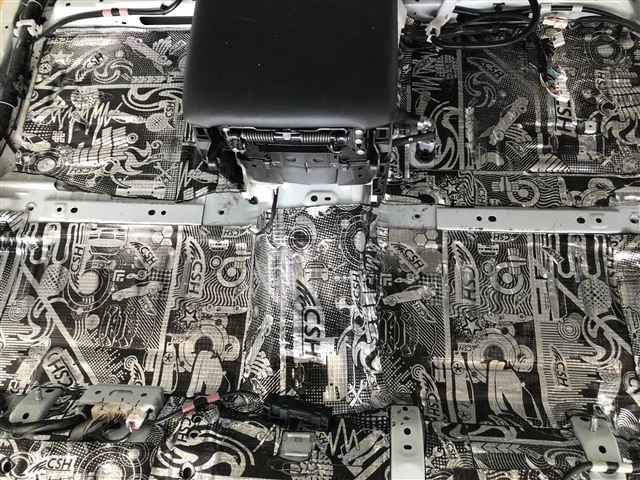 车内呕吐异味去除方法,车内去异味放什么最好