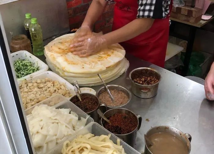 洛阳美食攻略10元以下,扁豆块洛阳的吃法