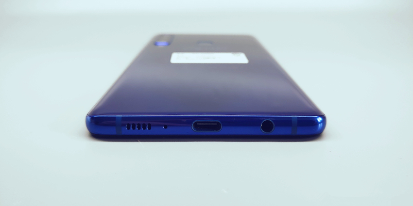 三星a9s最新评测视频,三星a9s价格与图片