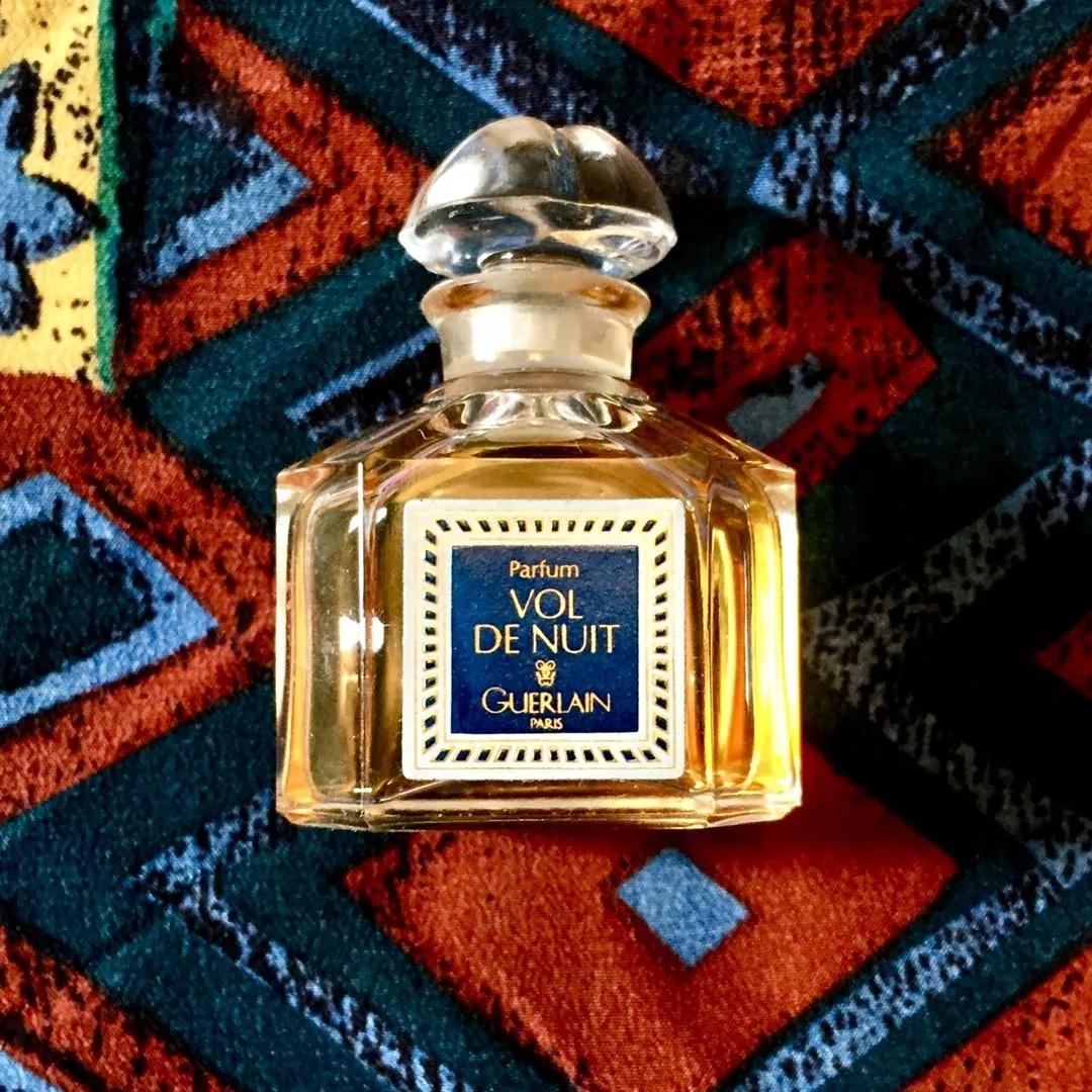 哪几款大牌香水是真的好闻,这些香水都是什么味