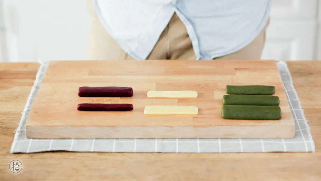 超简单的圣诞曲奇,萌萌的小饼干