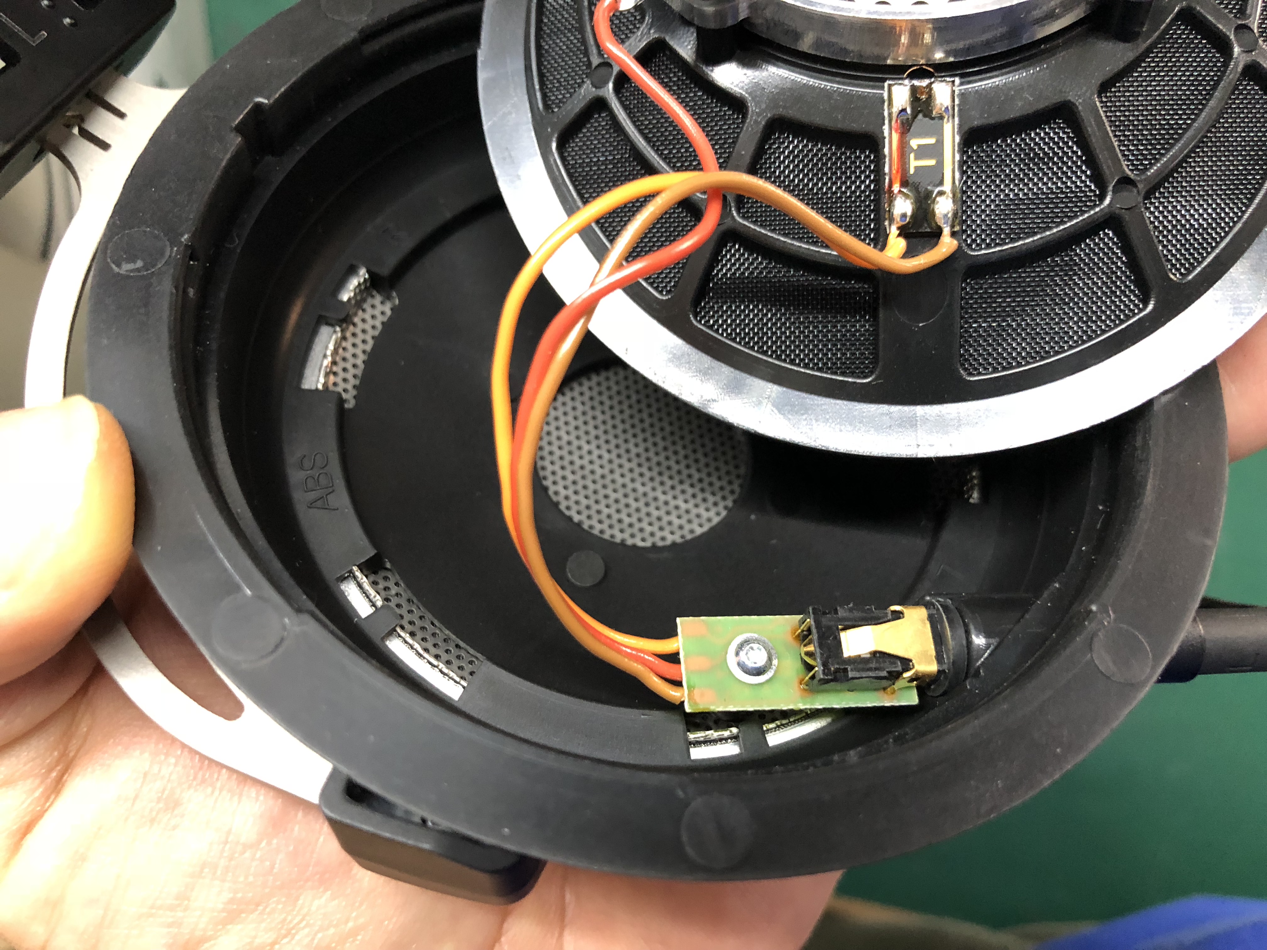 拜亚动力t1特斯拉,拜亚第三代特斯拉旗舰耳机t1评测