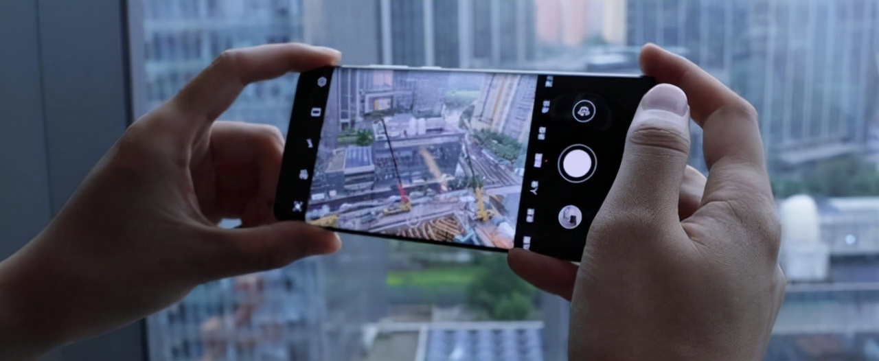 犹豫买不买华为P50系列?线*体下**验告诉你“真香”