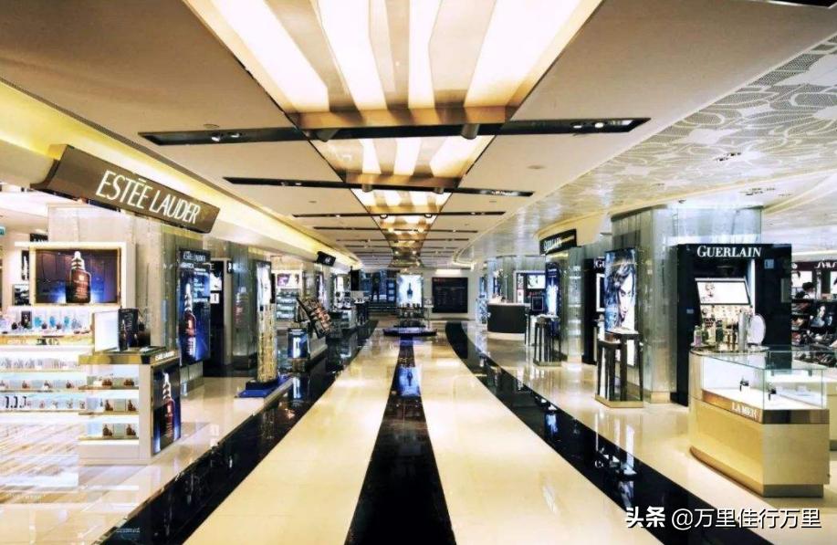 到香港旅游吃的都买什么,到香港购物买到心仪的东西