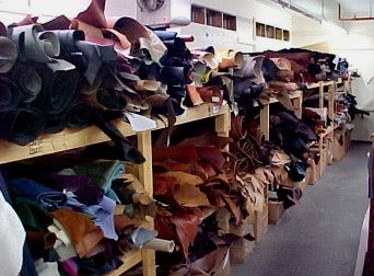 揭开秘密：深入了解仿制奢侈品生产全过程。