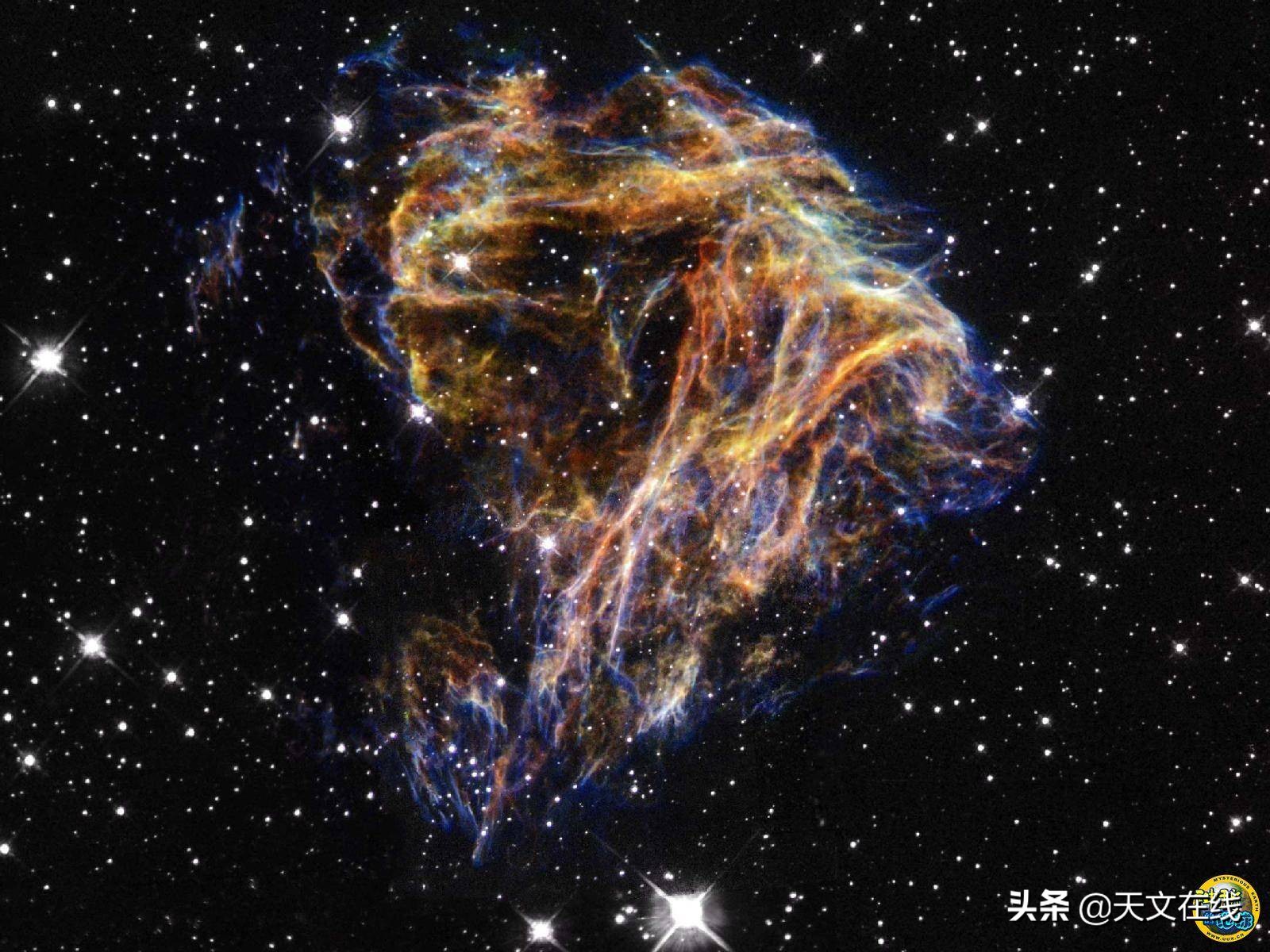 我们像剥洋葱一样，一层一层揭开超新星的神秘面纱