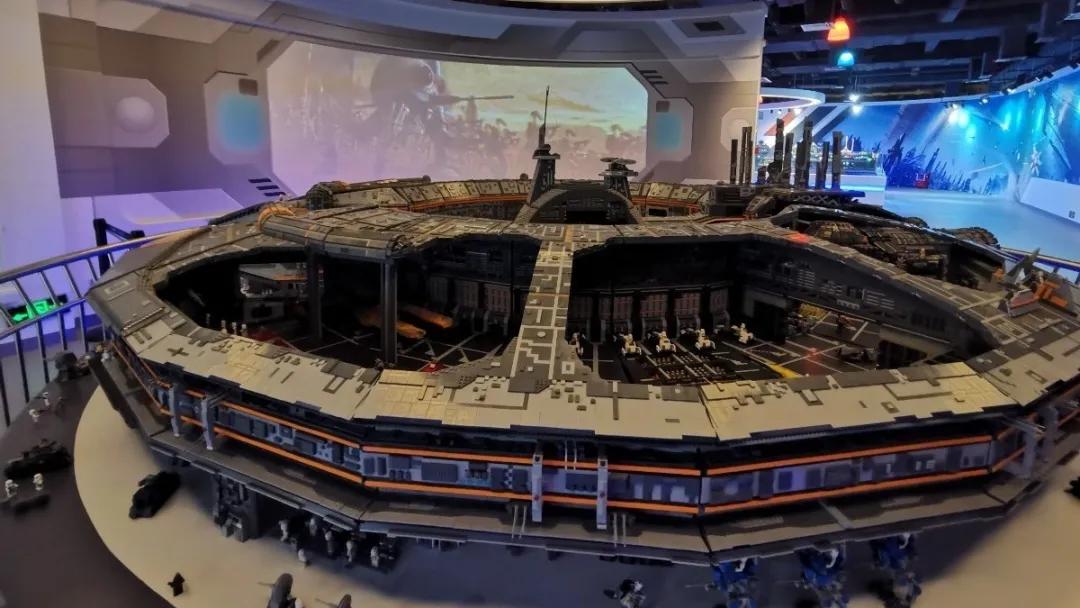 鍗佸ぇ鐑棬浜插瓙涔愬洯娣卞湷,鏂ヨ祫涓や嚎鐨勬父涔愬洯