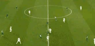 聪明的队员，团结的球队，魔力鸟的快乐足球