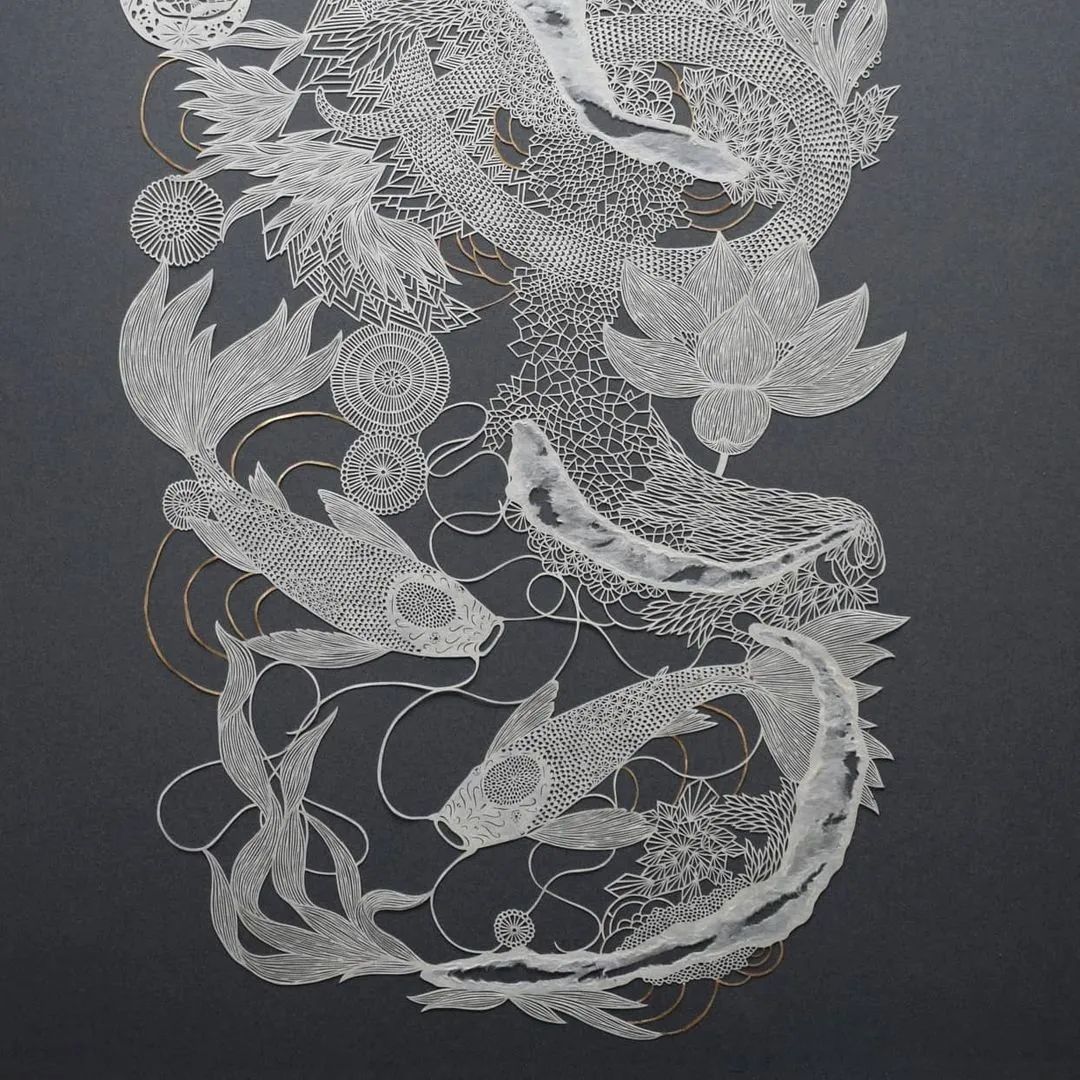 她被称为“刀王”，凭一把破刀，一张破纸，作品征服了全世界