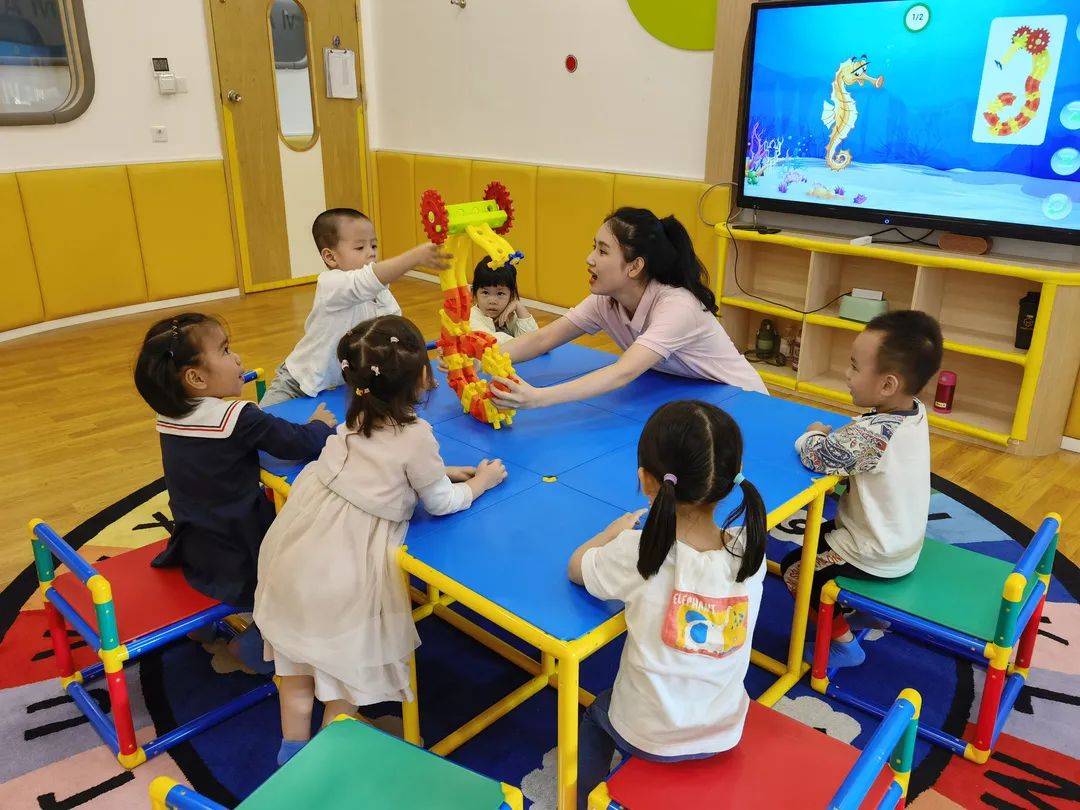 优贝乐明星教师成长记|每个0~6岁的孩子都应该有一位这样的老师