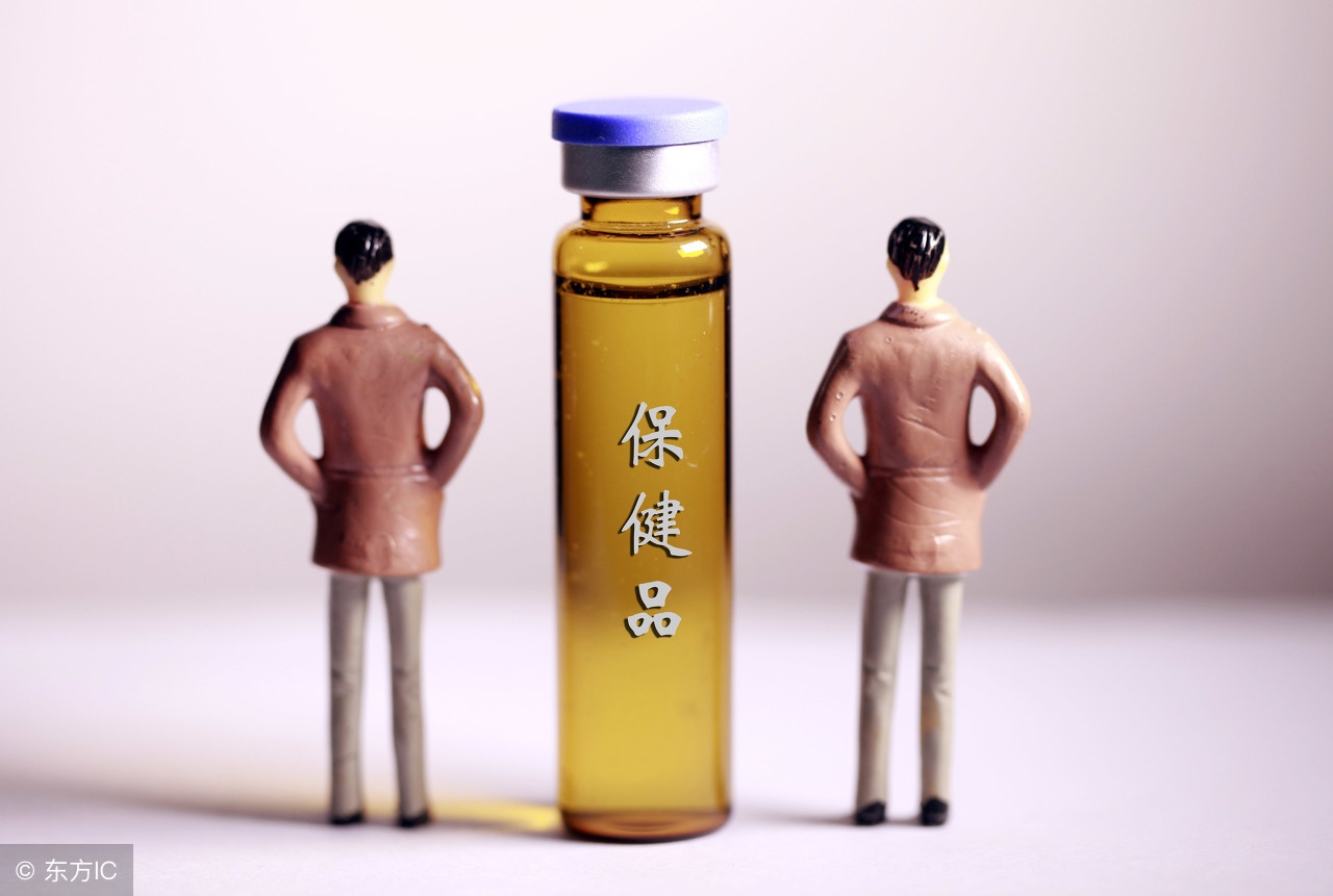 保温杯里泡枸杞养生吗,保温杯里泡枸杞别熬夜伤身体