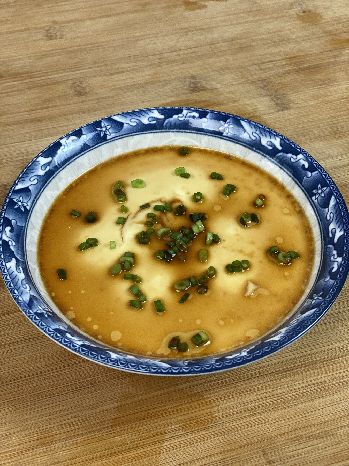 蒸鸡蛋羹不用去浮沫的做法,蒸鸡蛋羹水和蛋技巧