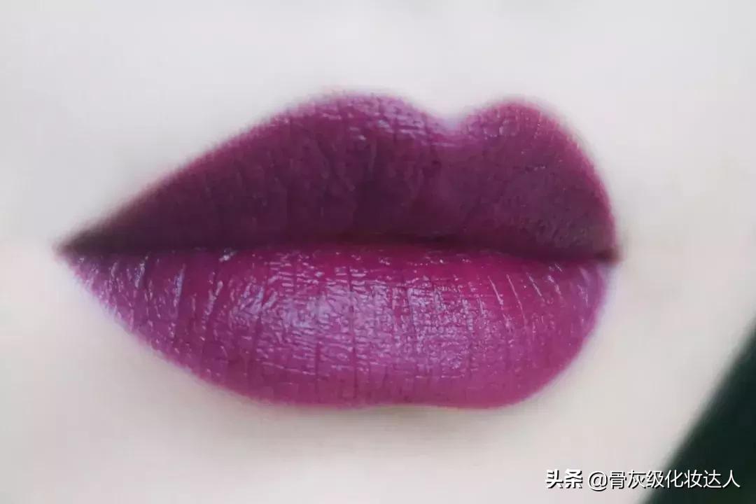 买到不喜欢的口红,显老气的口红怎么拯救