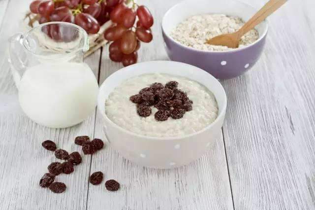 预防咽喉炎吃什么食物,治疗咽炎增强抵抗力的药