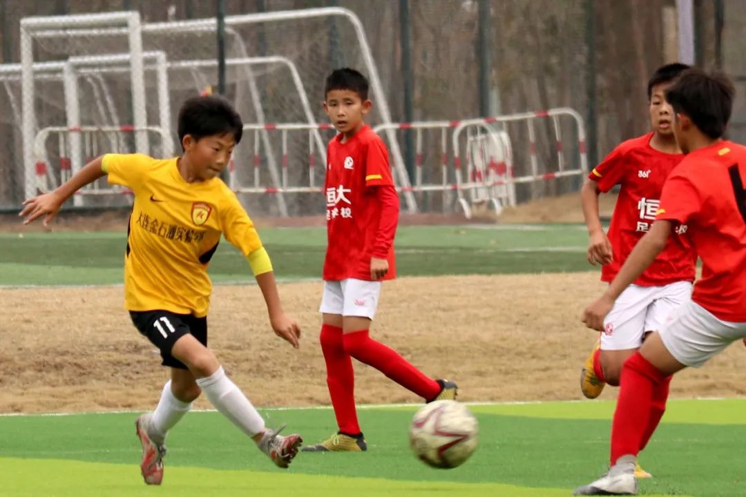 本轮战报十六强,南粤杯恒大足球队