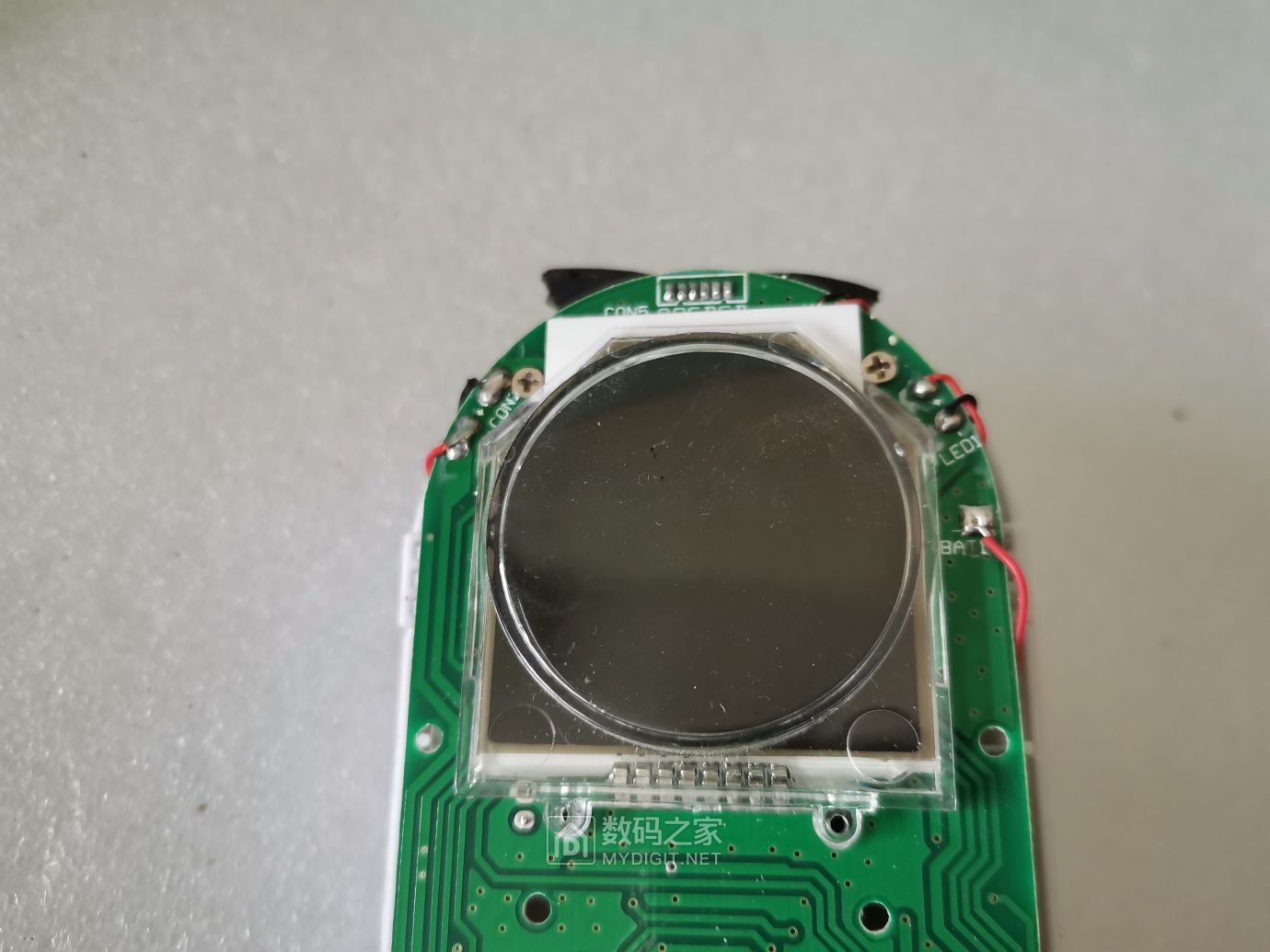 头部按摩器八爪式拆解,头部按摩器评测视频