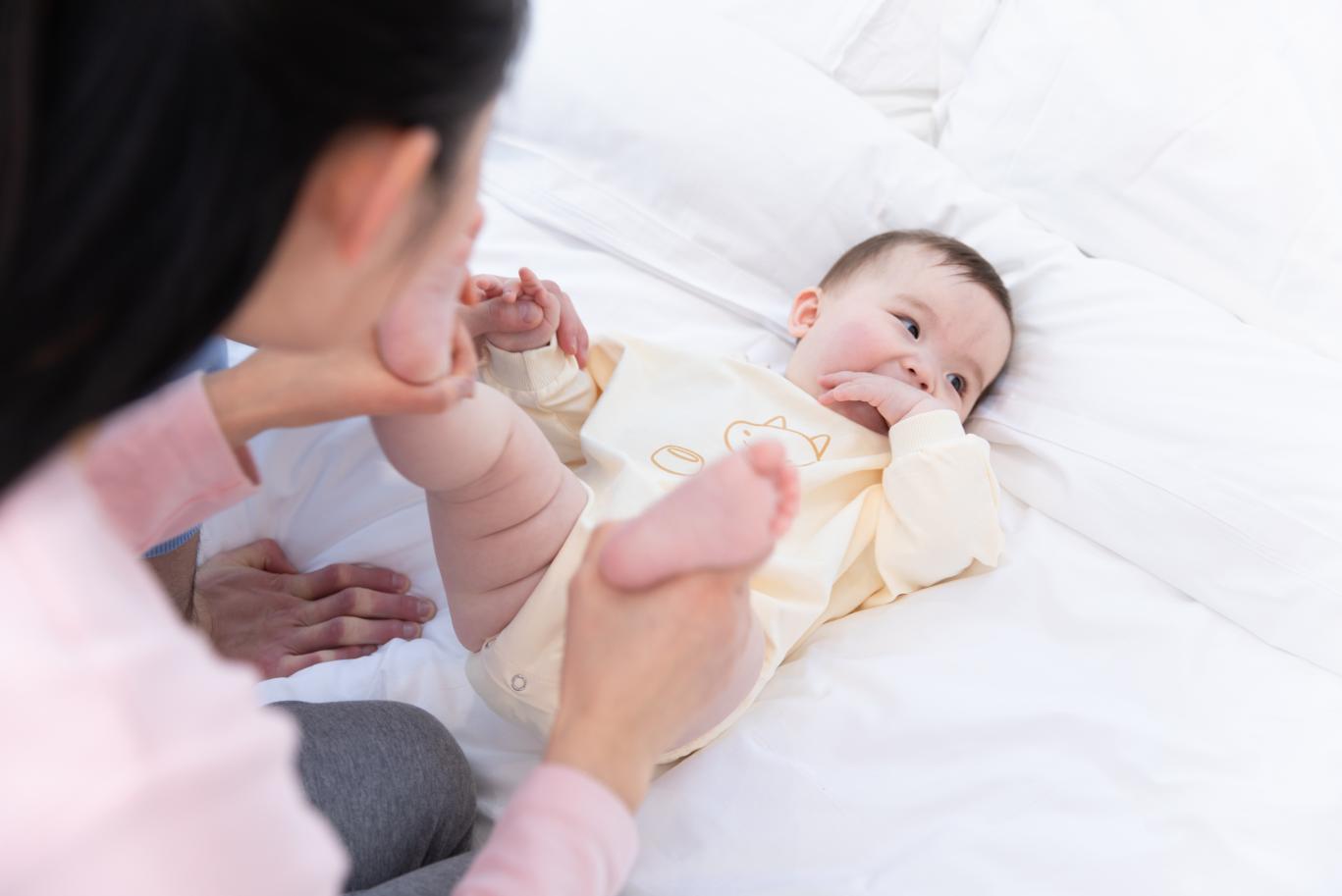 宝妈生小孩会遇到哪些问题,宝妈带孩子如何调整自己的情绪