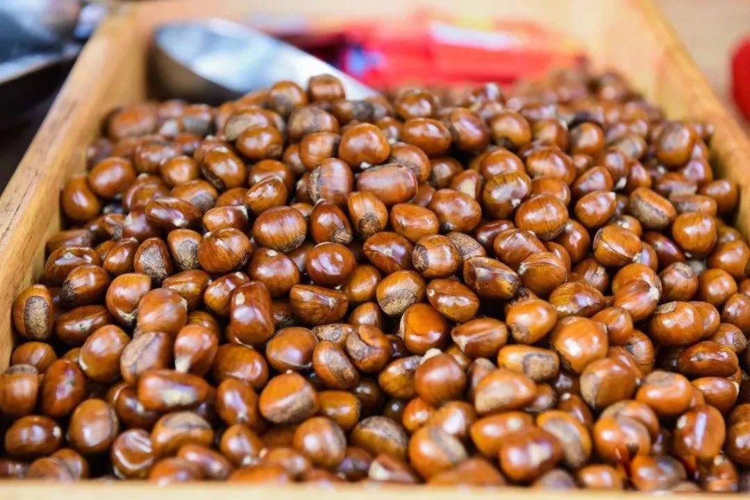 吃到童年的零食感慨万千,吃到小时候零食的回忆