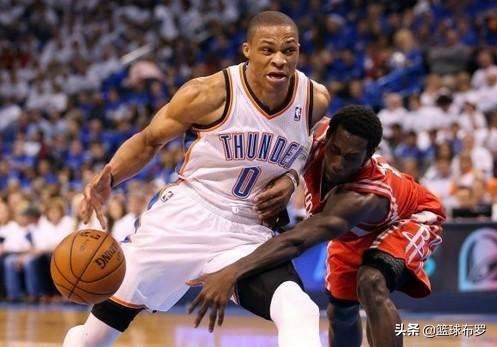 篮球启动步走步规则,篮球吹哨规则及手势