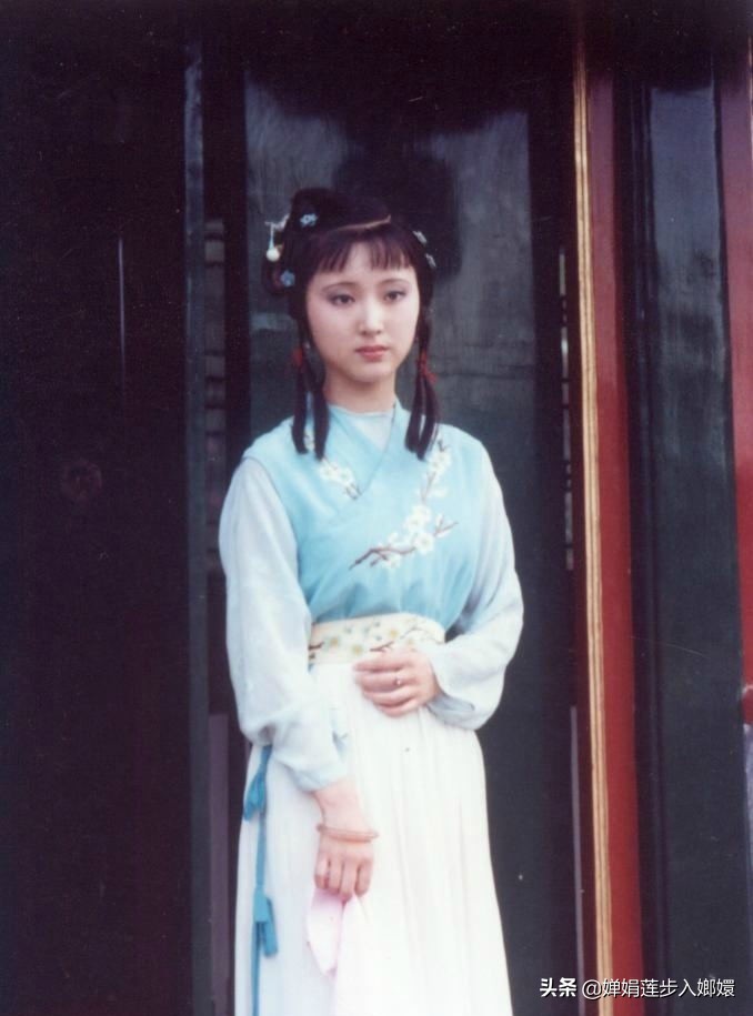 林黛玉刚进贾府看到了什么,林黛玉进贾府看到的人情世故