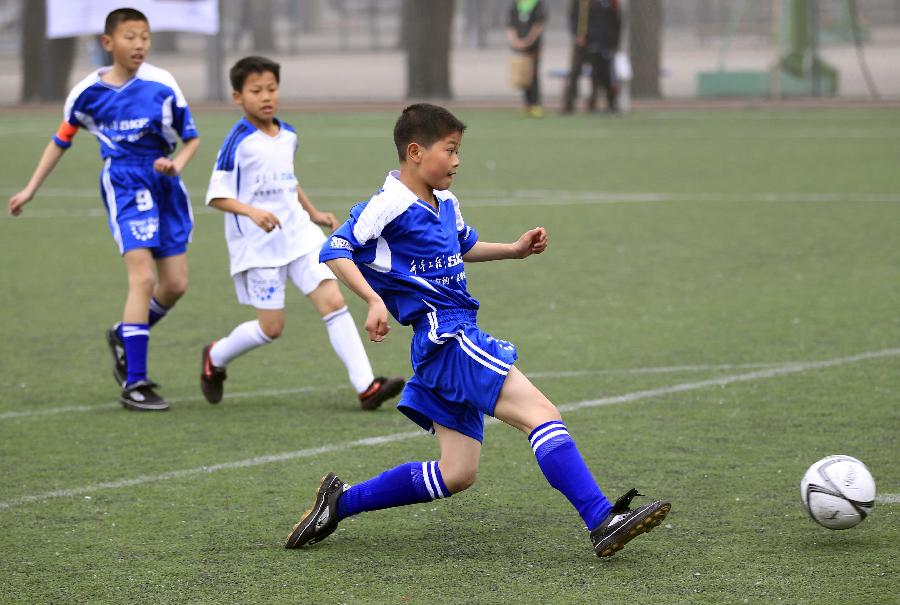 中国足球青训断档,国足青训现状怎样