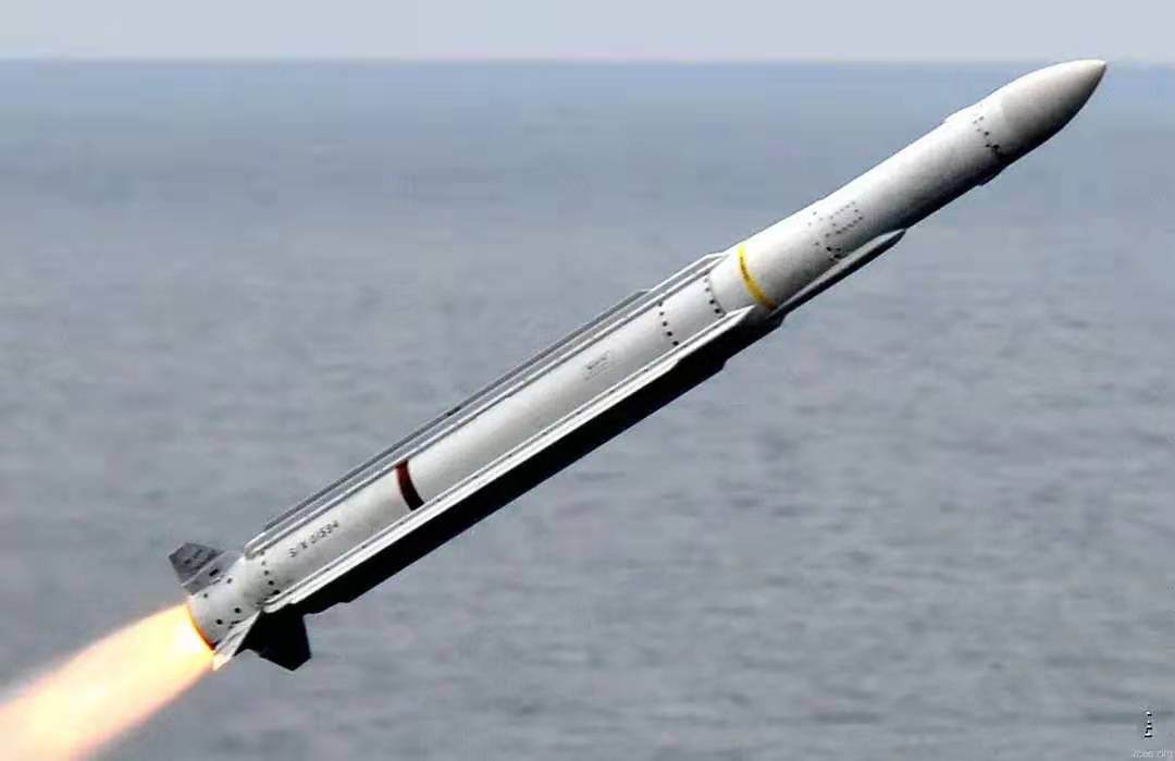 关于HQ-16和ESSM以及垂直发射单元的密集填装的一些不成熟看法