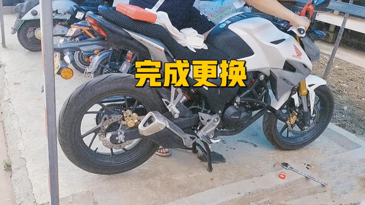 摩托车合成机油多久保养一次,自己给摩托车换机油怎么操作