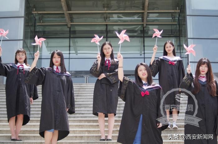 西安外国语大学有个学霸宿舍，六个女生不仅是学霸还有颜